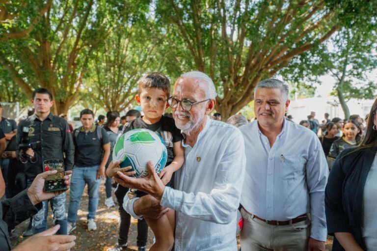 aed72ca4-6dcd-4130-88a3-72e001965403