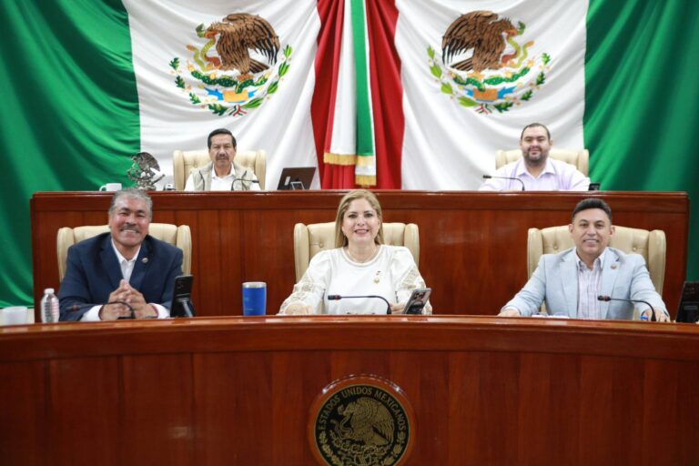 Define Congreso nueva Mesa Directiva