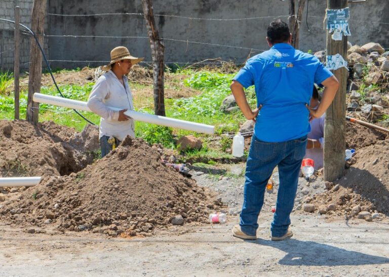 Moderniza SEAPAL redes de agua potable en la Avenida Federación